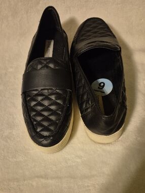 Steve Madden Black Quilted Slip-On Loafers
